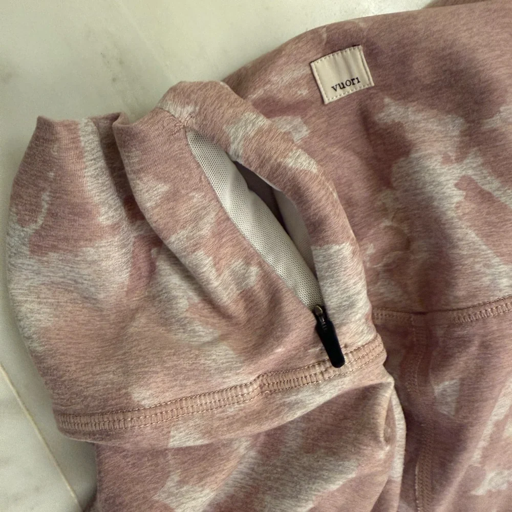 Vuori Womens Clean Rose Pink High Rise Elevation Legging 24” Gym Stretch -Size S - Picture 4 of 8